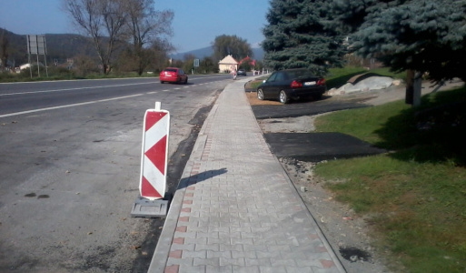 Rekonštrukcia chodníkov SNP,Štefánikova